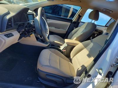 Zdjęcie 7 z 12 samochodu: 2019 HYUNDAI ELANTRA SEL VIN:5NPD84LFXKH408044 - miniatura