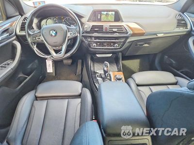 Zdjęcie 8 z 13 samochodu: 2018 BMW X3 XDRIVE30I VIN:5UXTR9C59JLD60576 - miniatura