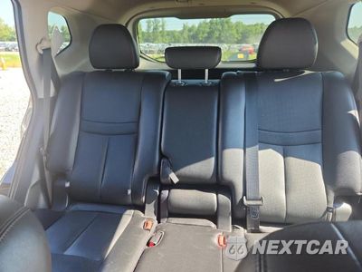 Zdjęcie 10 z 13 samochodu: 2015 NISSAN ROGUE SL VIN:5N1AT2MT1FC879684 - miniatura