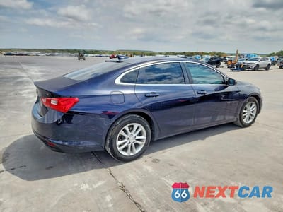 Trzecie zdjęcie samochodu z tyłu: 2017 CHEVROLET MALIBU LT VIN:1G1ZE5STXHF260694 - miniatura