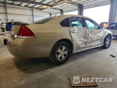 Trzecie zdjęcie samochodu z tyłu: 2010 CHEVROLET IMPALA LT VIN:2G1WB5EKXA1136842 - miniatura