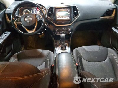 Zdjęcie 8 z 13 samochodu: 2015 JEEP CHEROKEE LATITUDE VIN:1C4PJMCS4FW725722 - miniatura