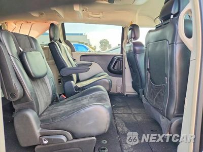 Zdjęcie 10 z 12 samochodu: 2014 CHRYSLER TOWN & COUNTRY TOURING L VIN:2C4RC1CG2ER420059 - miniatura
