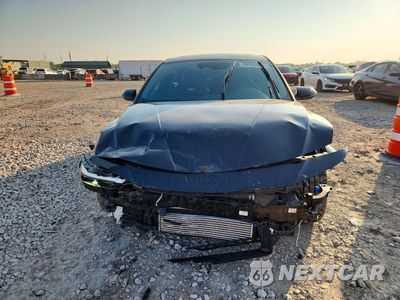Piąte zdjęcie samochodu w środku: 2025 HYUNDAI ELANTRA N BASE VIN:KMHLW4DK5SU027149 - miniatura