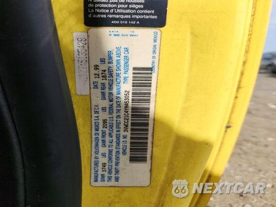 Zdjęcie 12 z 12 samochodu: 2004 VOLKSWAGEN NEW BEETLE GLS VIN:3VWCC21C4YM453052 - miniatura