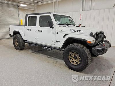 Czwarte zdjęcie samochodu z boku: 2022 JEEP GLADIATOR SPORT VIN:1C6HJTAG5NL132424 - miniatura