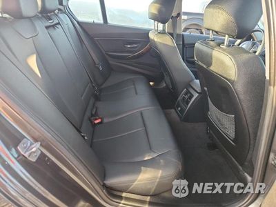 Zdjęcie 10 z 12 samochodu: 2015 BMW 328 I VIN:WBA3A5G50FNS88569 - miniatura