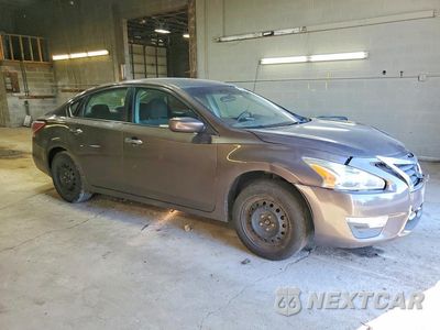 Czwarte zdjęcie samochodu z boku: 2013 NISSAN ALTIMA 2.5 VIN:1N4AL3AP7DC160833 - miniatura