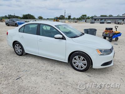 Czwarte zdjęcie samochodu z boku: 2014 VOLKSWAGEN JETTA SE VIN:3VWB07AJ1EM435278 - miniatura