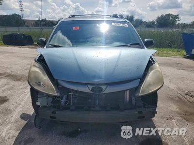 Piąte zdjęcie samochodu w środku: 2009 TOYOTA SIENNA LE 7-PASSENGER VIN:5TDZK23C39S239488 - miniatura