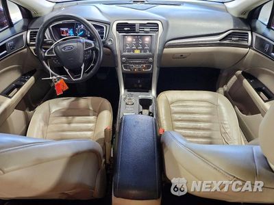 Zdjęcie 8 z 12 samochodu: 2017 FORD FUSION SE VIN:3FA6P0HDXHR102453 - miniatura