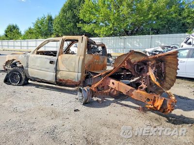 Drugie zdjęcie samochodu z przodu: 2005 GMC SIERRA K2500 HEAVY DUTY VIN:1GTHK29U05E104335 - miniatura