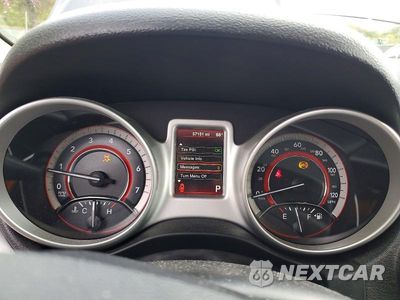 Zdjęcie 9 z 14 samochodu: 2016 DODGE JOURNEY SE VIN:3C4PDCAB0GT230932 - miniatura