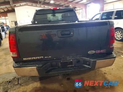 Zdjęcie 6 z 13 samochodu: 2010 GMC SIERRA K1500 SLE VIN:1GTSKVE37AZ105117 - miniatura