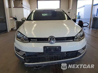 Piąte zdjęcie samochodu w środku: 2017 VOLKSWAGEN GOLF ALLTRACK S VIN:3VWH17AU2HM524265 - miniatura