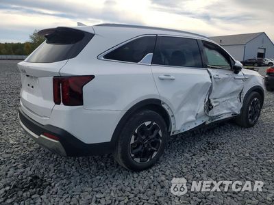 Trzecie zdjęcie samochodu z tyłu: 2025 KIA SORENTO S VIN:5XYRL4JC8SG331890 - miniatura