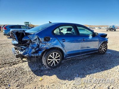 Trzecie zdjęcie samochodu z tyłu: 2016 VOLKSWAGEN JETTA SE VIN:3VWD67AJ1GM381720 - miniatura