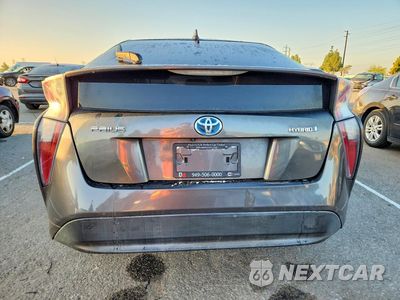 Zdjęcie 6 z 12 samochodu: 2017 TOYOTA PRIUS TWO VIN:JTDKBRFU5H3540715 - miniatura