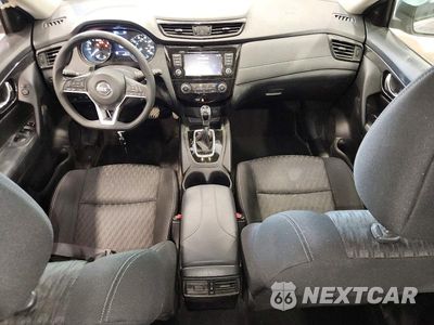 Zdjęcie 8 z 14 samochodu: 2018 NISSAN ROGUE S VIN:KNMAT2MV7JP543903 - miniatura
