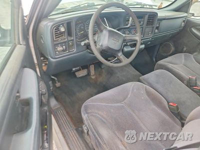 Zdjęcie 8 z 12 samochodu: 1999 GMC NEW SIERRA C1500 VIN:1GTEC14W6XE511954 - miniatura