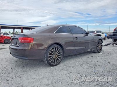 Trzecie zdjęcie samochodu z tyłu: 2013 AUDI A5 PREMIUM PLUS VIN:WAULFAFR7CA041986 - miniatura