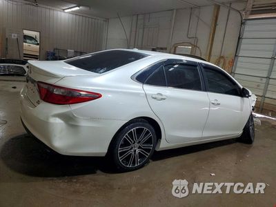 Trzecie zdjęcie samochodu z tyłu: 2016 TOYOTA CAMRY SPECIAL EDITION VIN:4T1BF1FK3GU513019 - miniatura