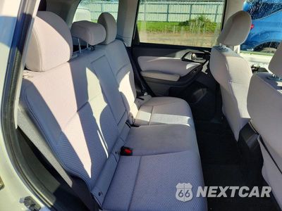 Zdjęcie 11 z 14 samochodu: 2017 SUBARU FORESTER 2.5I PREMIUM VIN:JF2SJAECXHH489634 - miniatura