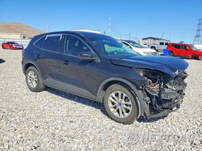 Czwarte zdjęcie samochodu z boku: 2021 FORD ESCAPE SE VIN:1FMCU0BZ7MUB16187 - miniatura