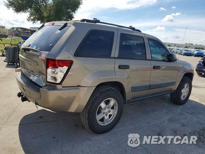 Trzecie zdjęcie samochodu z tyłu: 2006 JEEP GRAND CHEROKEE LAREDO VIN:1J4GR48K06C100862 - miniatura