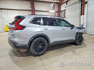 Trzecie zdjęcie samochodu z tyłu: 2024 HONDA CR-V SPORT VIN:7FARS5H56RE009092 - miniatura
