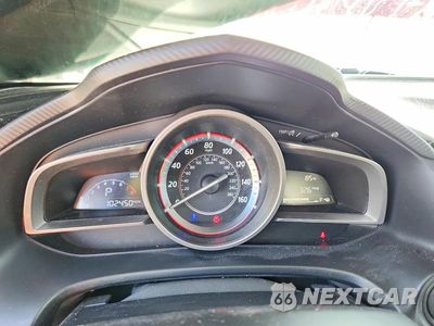 Zdjęcie 9 z 12 samochodu: 2015 MAZDA 3 TOURING VIN:3MZBM1V73FM233141 - miniatura