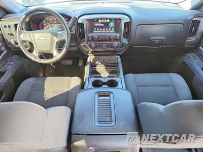 Zdjęcie 8 z 13 samochodu: 2018 CHEVROLET SILVERADO C1500 LT VIN:3GCPCREC1JG337058 - miniatura