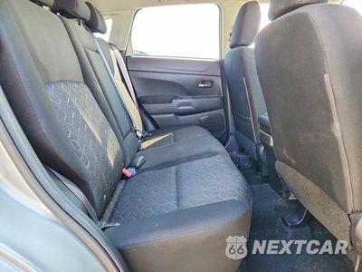 Zdjęcie 11 z 13 samochodu: 2021 MITSUBISHI OUTLANDER SPORT ES VIN:JA4APUAU3MU027002 - miniatura