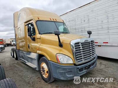 Czwarte zdjęcie samochodu z boku: 2016 FREIGHTLINER CASCADIA 125 SEMI TRUCK VIN:3AKJGLD52GSGU5362 - miniatura
