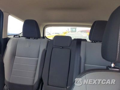 Zdjęcie 10 z 13 samochodu: 2014 FORD ESCAPE SE VIN:1FMCU0G98EUC74385 - miniatura