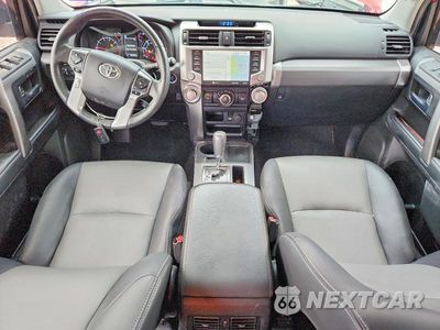 Zdjęcie 8 z 14 samochodu: 2021 TOYOTA 4RUNNER SR5 PREMIUM VIN:JTEFU5JR2M5246433 - miniatura