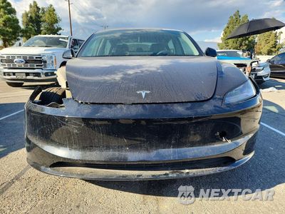 Piąte zdjęcie samochodu w środku: 2025 TESLA MODEL 3 VIN:5YJ3E1EA4SF063662 - miniatura