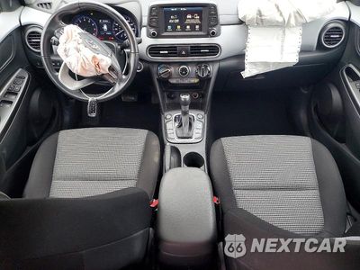 Zdjęcie 8 z 12 samochodu: 2020 HYUNDAI KONA SEL VIN:KM8K2CAA5LU567440 - miniatura