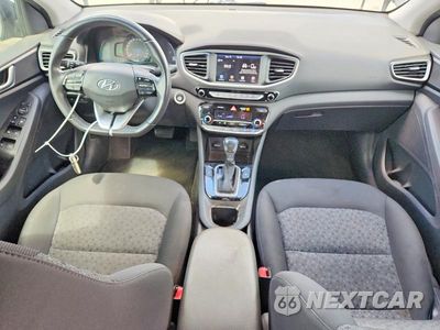 Zdjęcie 8 z 13 samochodu: 2017 HYUNDAI IONIQ SEL VIN:KMHC75LC4HU031411 - miniatura
