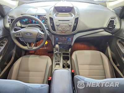 Zdjęcie 8 z 13 samochodu: 2017 FORD ESCAPE S VIN:1FMCU0F79HUB71531 - miniatura