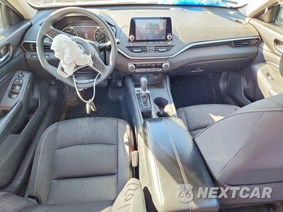 Zdjęcie 8 z 12 samochodu: 2019 NISSAN ALTIMA S VIN:1N4BL4BV5KC230897 - miniatura