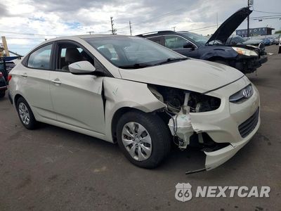 Czwarte zdjęcie samochodu z boku: 2016 HYUNDAI ACCENT SE VIN:KMHCT4AE3GU118967 - miniatura