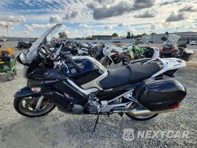 Trzecie zdjęcie samochodu z tyłu: 2008 YAMAHA FJR1300 A VIN:JYARP15Y88A000921 - miniatura