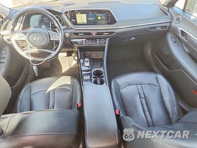 Zdjęcie 8 z 12 samochodu: 2020 HYUNDAI SONATA LIMITED VIN:5NPEH4J27LH042548 - miniatura