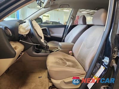 Zdjęcie 7 z 13 samochodu: 2008 TOYOTA RAV4 BASE VIN:JTMZD33V785090945 - miniatura