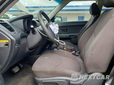 Zdjęcie 7 z 13 samochodu: 2013 KIA SOUL BASE VIN:KNDJT2A54D7493485 - miniatura