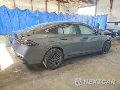 Trzecie zdjęcie samochodu z tyłu: 2026 NISSAN SENTRA SV VIN:3N1AB9CV9TY317184 - miniatura