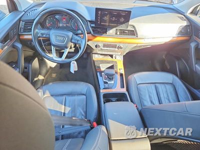 Zdjęcie 8 z 14 samochodu: 2021 AUDI Q5 PREMIUM VIN:WA1AAAFY8M2059144 - miniatura