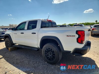 Drugie zdjęcie samochodu z przodu: 2023 CHEVROLET COLORADO TRAIL BOSS VIN:1GCPTEEKXP1172103 - miniatura