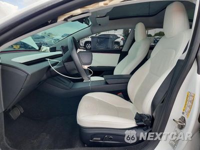 Zdjęcie 7 z 12 samochodu: 2024 TESLA MODEL 3 VIN:5YJ3E1EB2RF813904 - miniatura